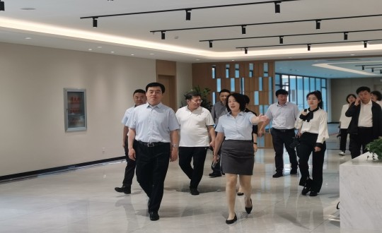 2024年6月26日，，，，，，省慈善总会会长田锦尘一行莅临康养地产公司旅行调研_副本.jpg