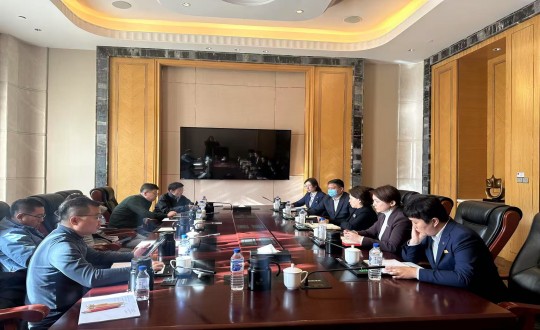 2.旅馆公司谋划剖析会现场_副本.jpg 2.旅馆公司谋划剖析会现场_副本.jpg
